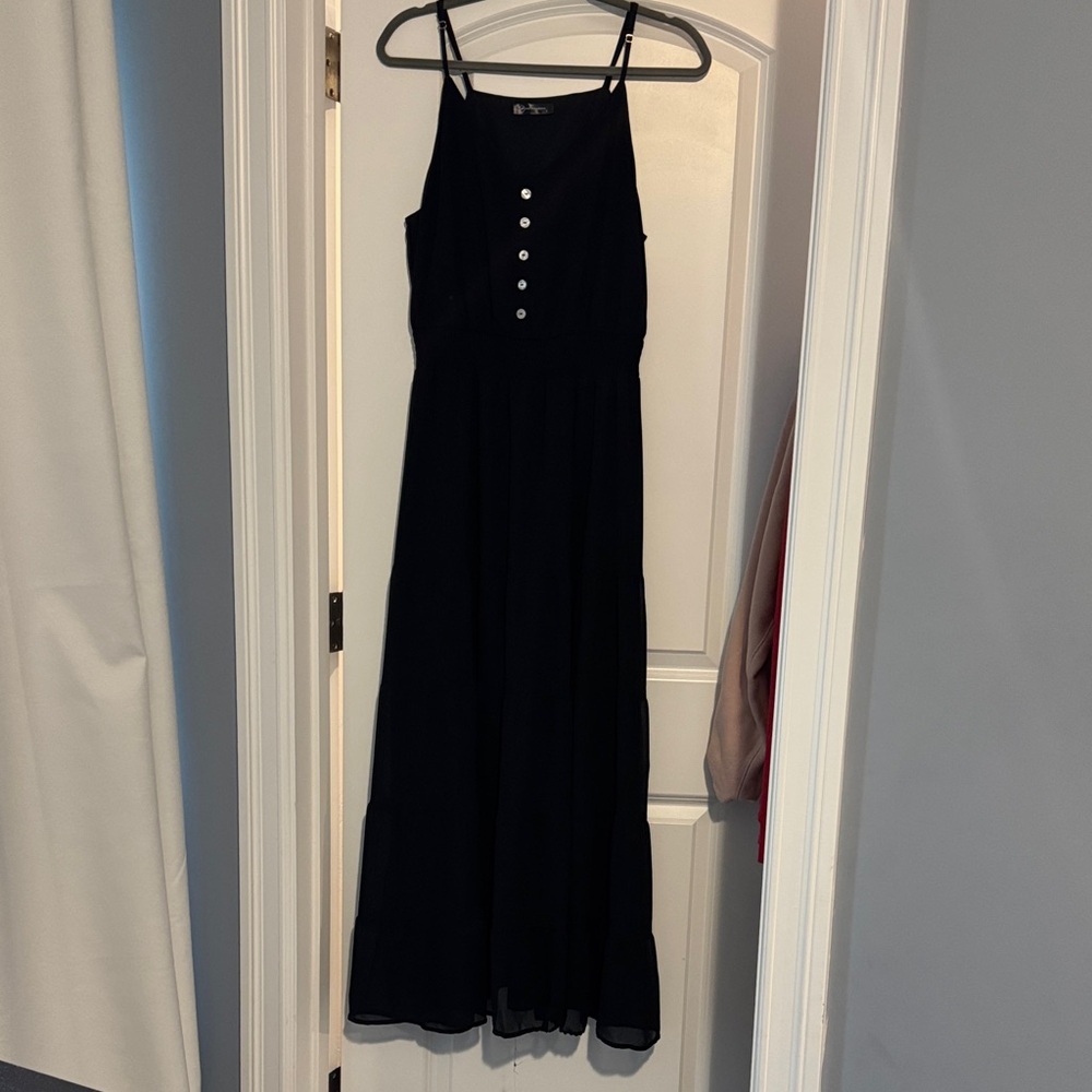 Chic Black Maxi Dress with Button Detail